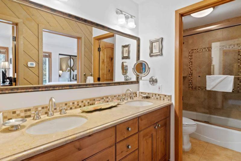 Ridgepoint Townhome 198 By East West Hospitality Beaver Creek Luaran gambar